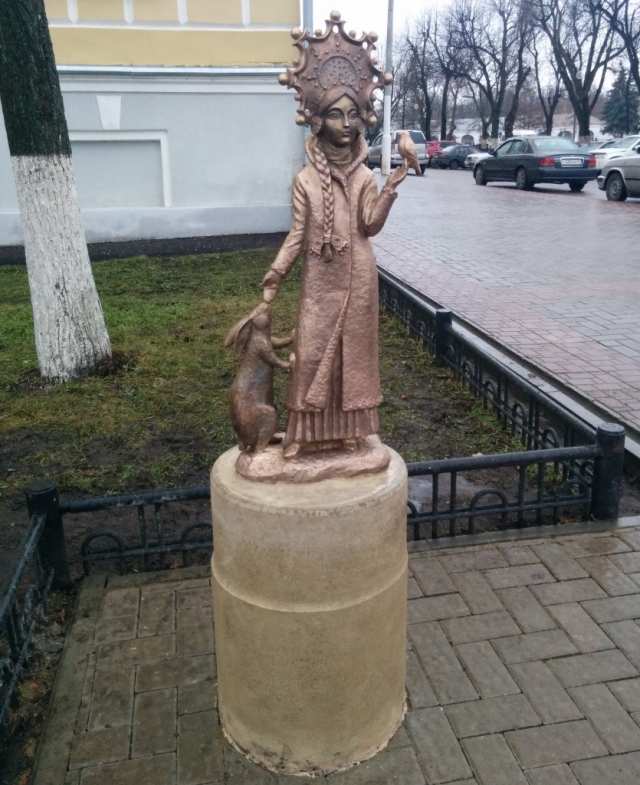 Бронзовая снегурочка
