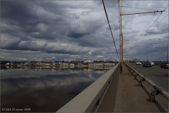 Пешком по мосту