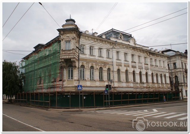 Ремонт здания на улице Симановского