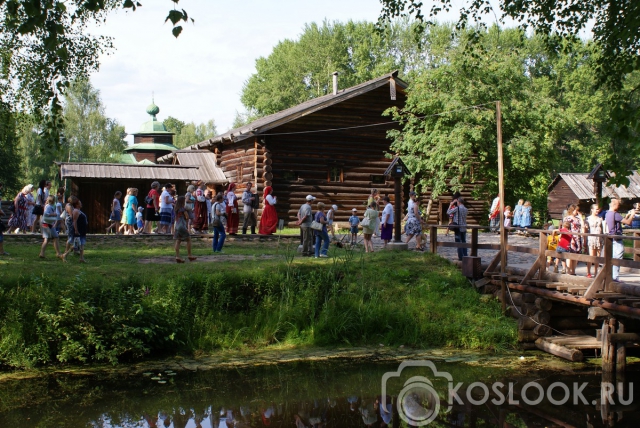 Гуляния в &ldquo;Костромской слободе&rdquo;