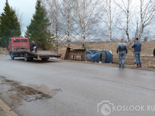 &ldquo;Газель&rdquo; умчалась в кювет