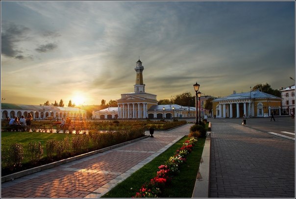 Сусанинская площадь