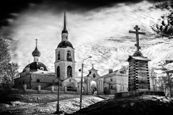 Храм Александра и Антонины
